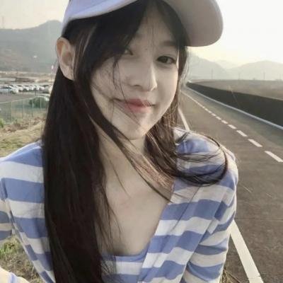 郁金香芳芳